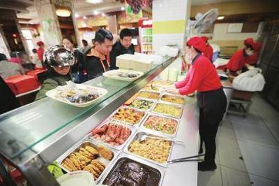 食字路口嚴(yán)把關(guān) 山東各地整治食品安全，守護(hù)“舌尖安全”