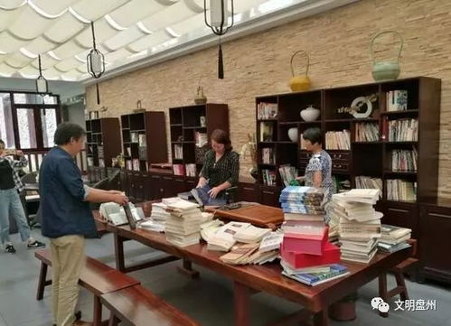 唯讀書與美景不可辜負,盤州流動圖書走進世界古銀杏之鄉